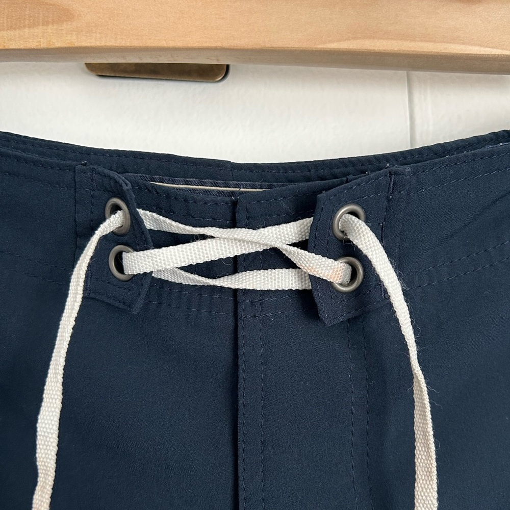 Abercrombie & Fitch navy men’s swim trunk